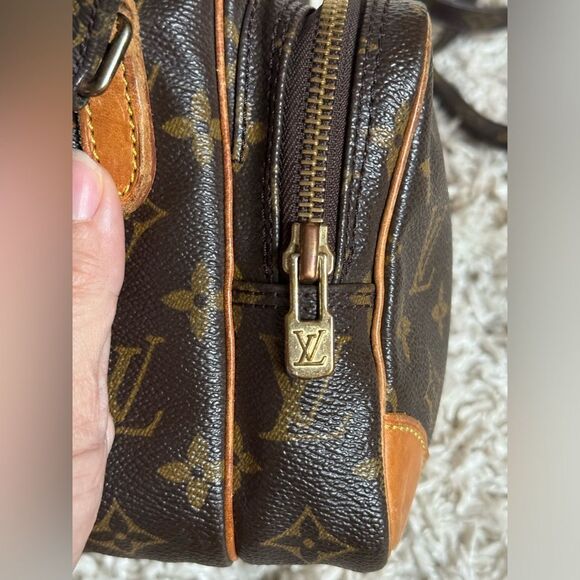 Vintage Luxury LOUIS VUITTON Amazone Crossbody Iconic Coated Canvas Handbag 1989 - Picture 11 of 16